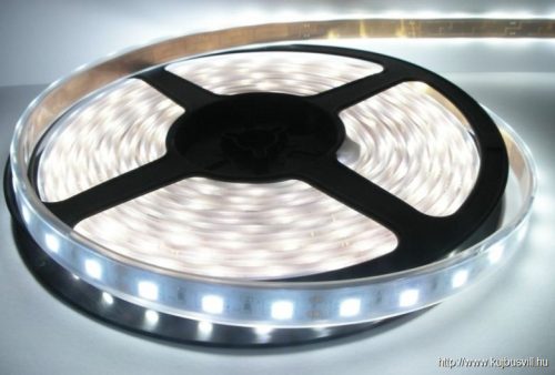 V-TAC SMD3528 LED szalag 60/M meleg fehér IP.20 3.6W 2016